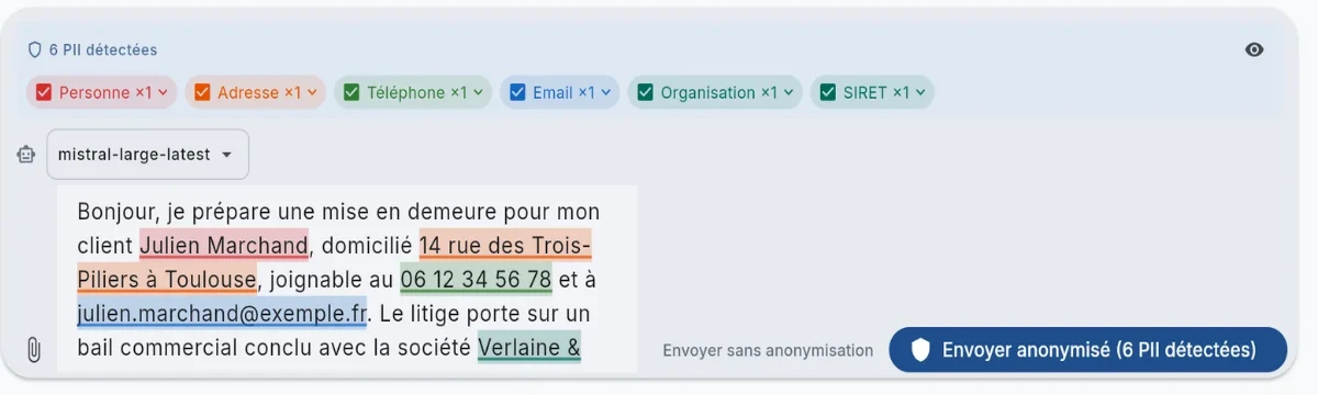 Composeur Cloakee : données identifiantes surlignées par type et bouton d’envoi de la version masquée.